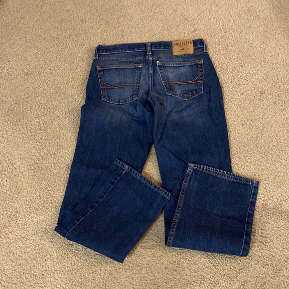 Hollister jeans, and a Hollister white long sleeve - Picture 2 of 3